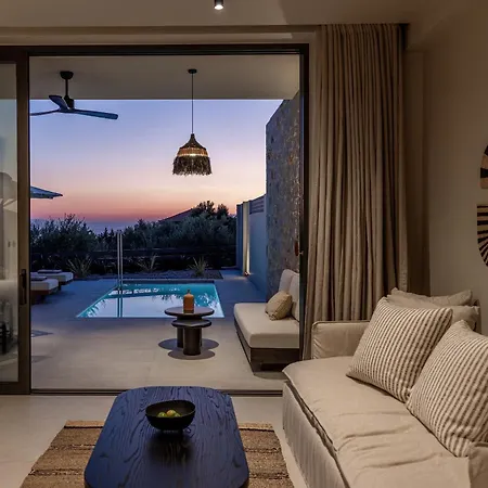 Castor & Pollux Villa *