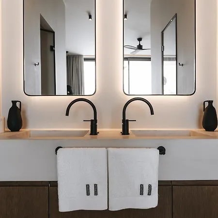 Castor & Pollux Nyaraló *