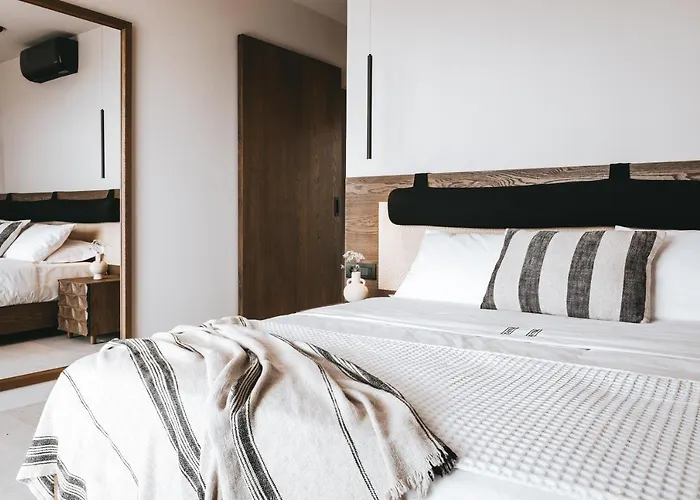 Castor&pollux Kotronion (West Mani)