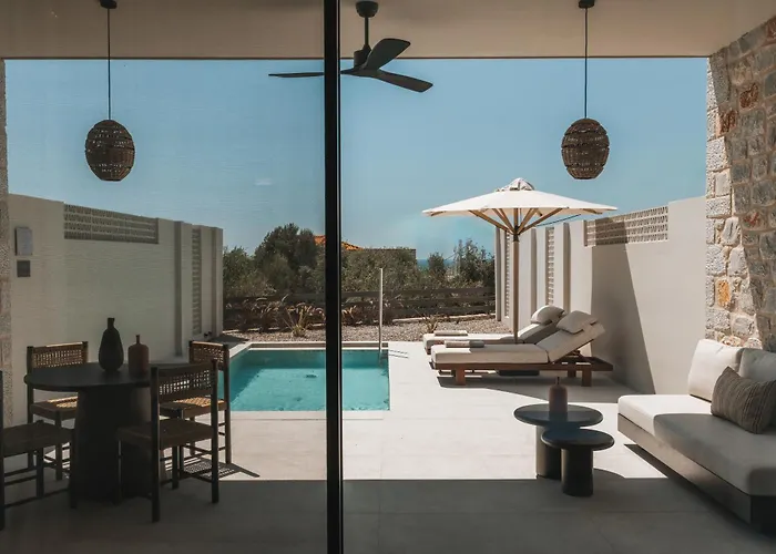 Castor & Pollux * Kotronion (West Mani)